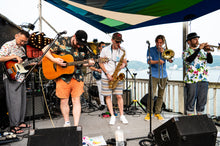 Load image into Gallery viewer, 2025.04.19 | Sunny Side Of The Road