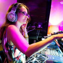 Load image into Gallery viewer, 2月14日|More Tokyo Music - Valentines Special - Reese Lansangan (Full Band), Keagan Keagan Raphael, Kotatsu (DJ)