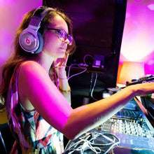 Load image into Gallery viewer, 6月12日|More Tokyo Music - Alternative Rock & RnB - Post NC, The Veldt, Shuhari