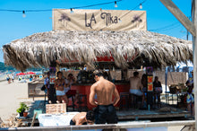 画像をギャラリービューアに読み込む, 2025.08.02 | Sun Chaser: Live Music on Kamakura Beach