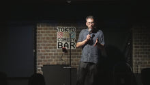 ギャラリービューア2月12日|More Than a Laugh : Music x Comedy Showに読み込んでビデオを見る